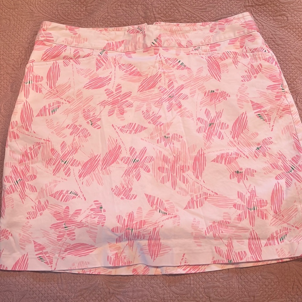 Lady Hagen golf skirt.